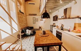 Loft céntrico con patio Bodega San Javier